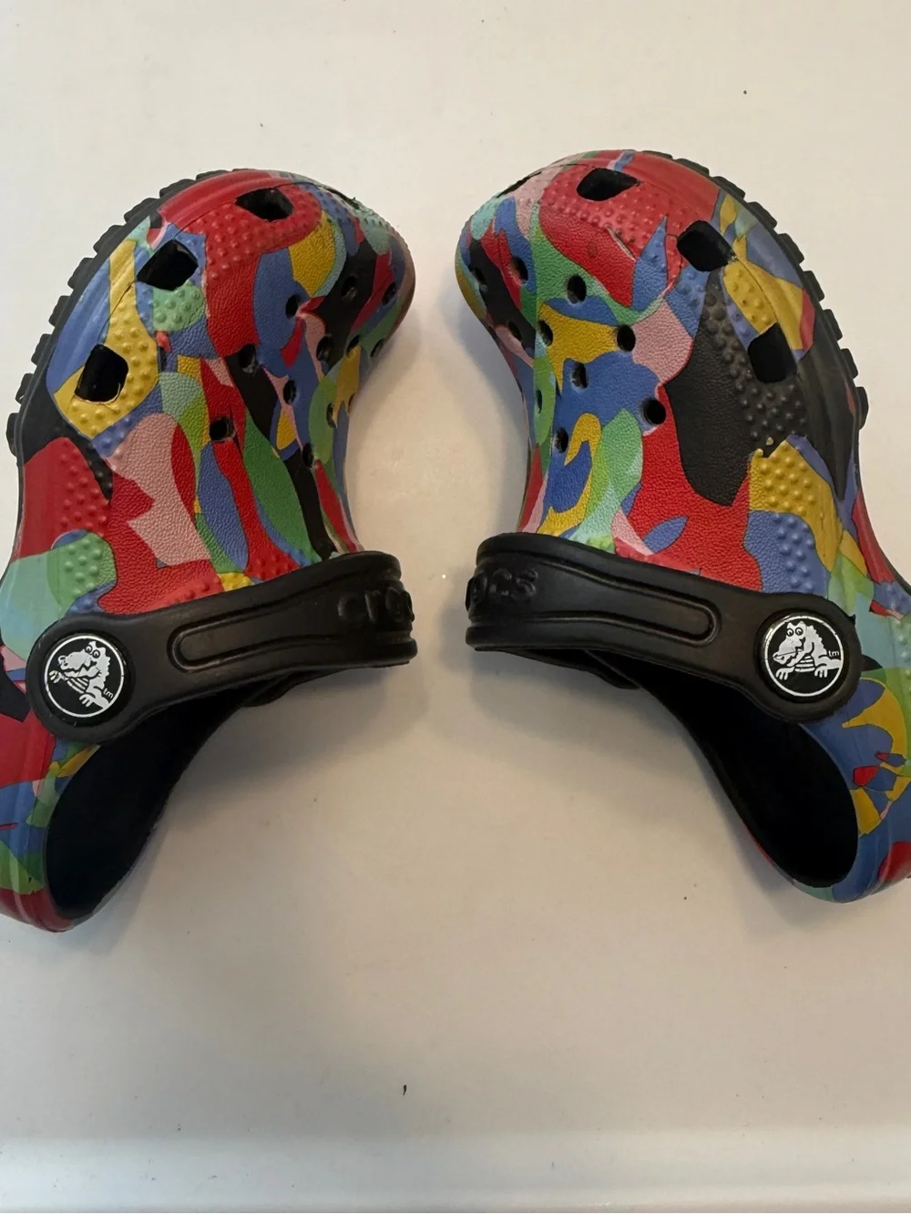 CROCS bright multi